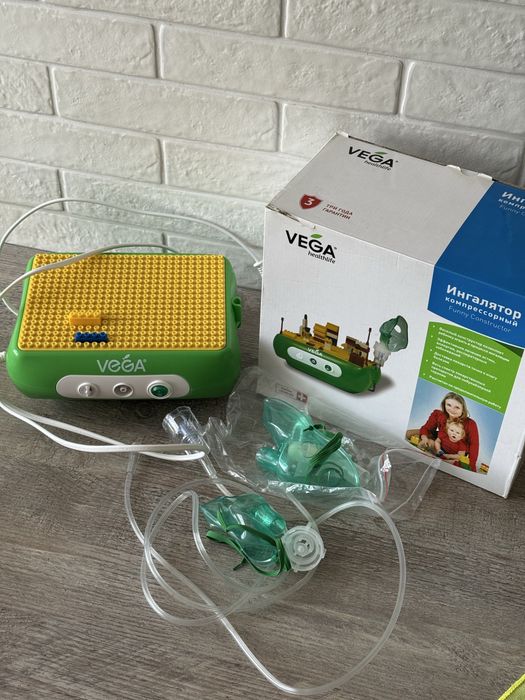 Інгалятор (небулайзер) компресорний дитячий Конструктор Vega Kids Funny Constructor CN03D
