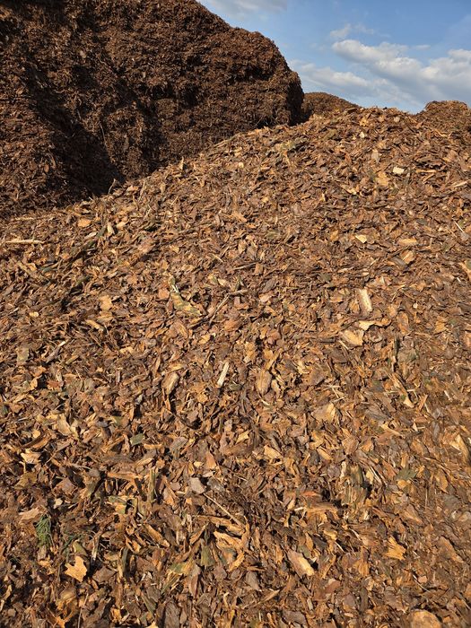 Kora sosnowa, ziemia ogrodowa, podłoże pod trawę z dostawą