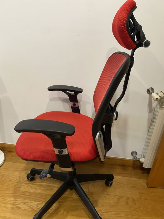 Cadeira de Escritório Executiva EUROMOF Boston Vermelho ergonómica