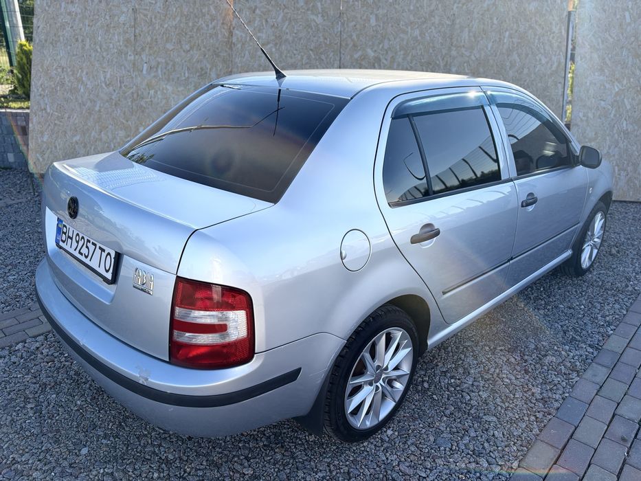 Skoda Fabia 1.2 бензин