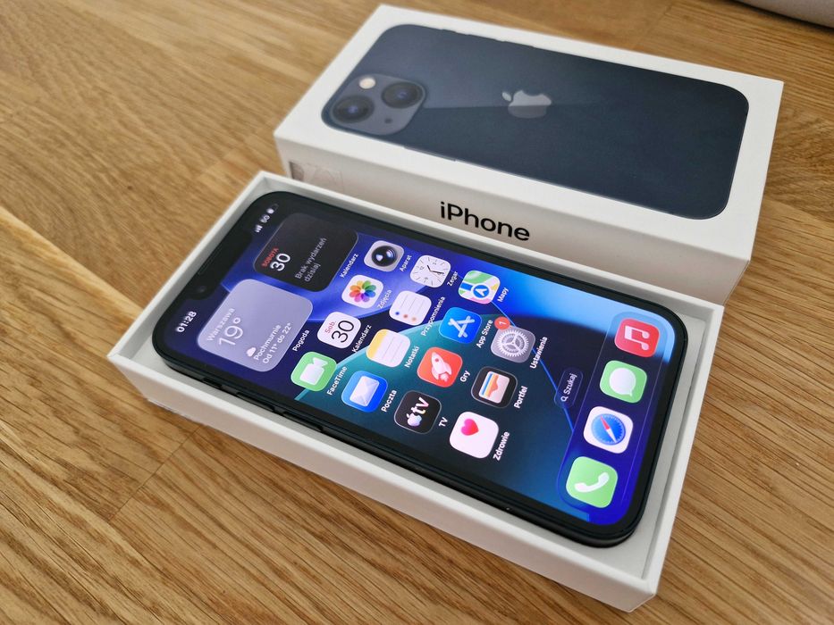 Apple iPhone 13 / 128 GB / Gwarancja