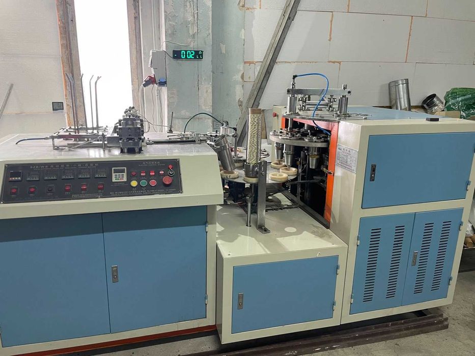 Станок для производства бумажного стакана