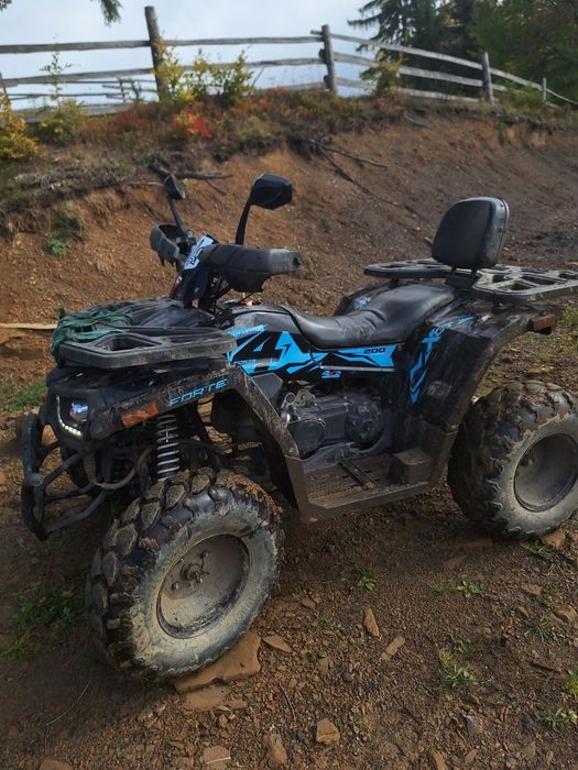 Квадроцикл  форте 200