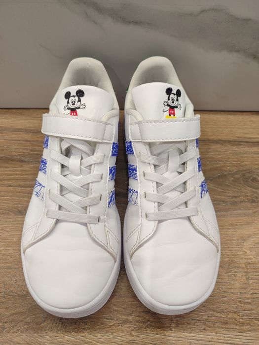 Дитячі кросівки Adidas x Disney Grand Court
