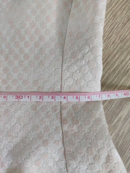 Sukienka z kokardą na plecach pudrowy róż Zofix 38 na wesele