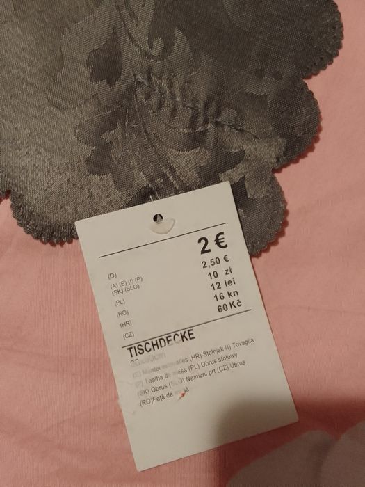 Obrus na stół nowy za darmo
