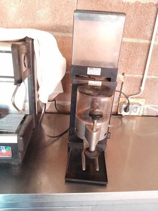 Máquina de café profissional