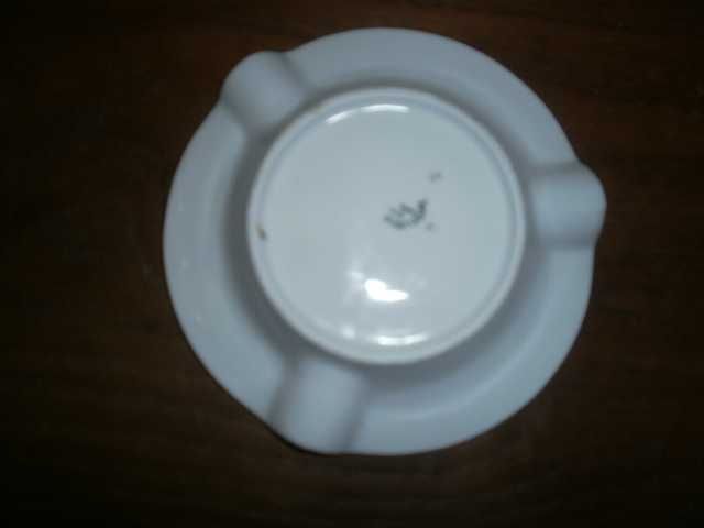 cinzeiro  VA, Companhia de seguros Império, 14 cm, 1947/1968