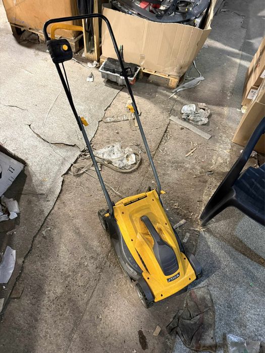 Kosiarka elektryczna stiga e380