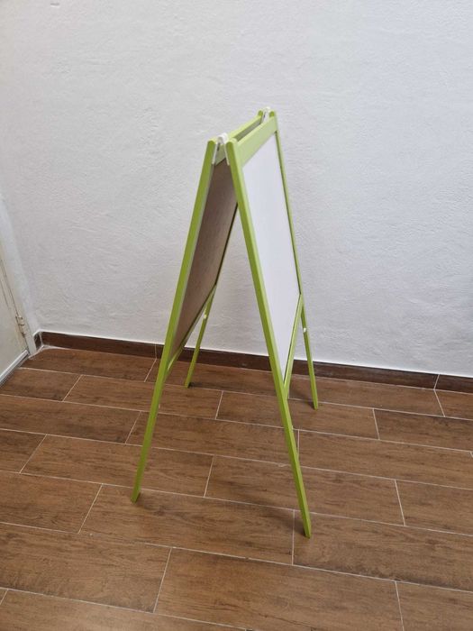 Quadro de dupla face para criança – giz e marcador