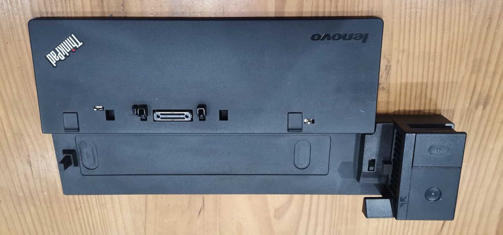 Lenovo Thinkpad Basic Dock c/Carregador 90w435954238170091522