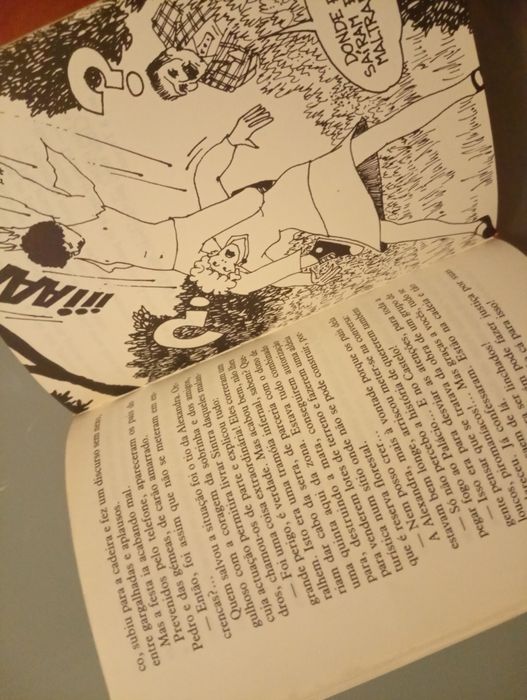 Uma Aventura... - 2 Historias por livro,	de Ana Maria Magalhães e Isabel Alçada: 	Uma aventura...no Bosque / entre Douro e Minho-  COMO NOVO!!!