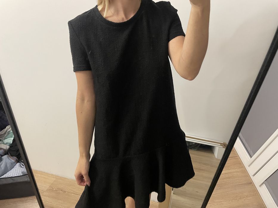 Sukienka zara materialowa na zime
