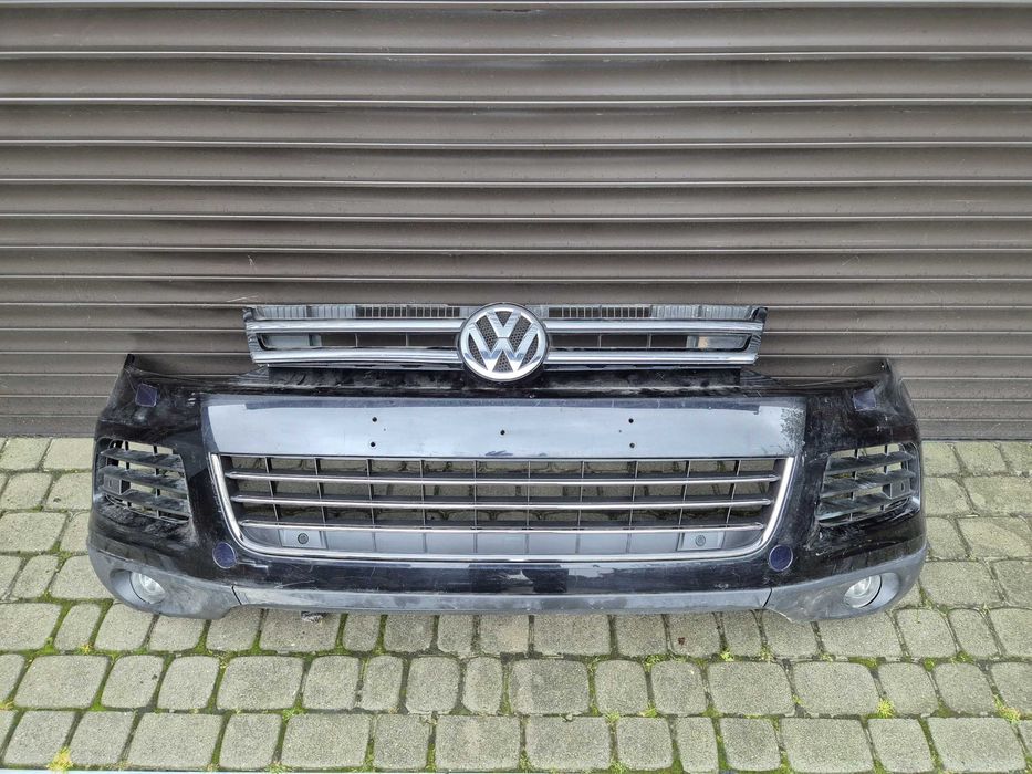 Комплектный голый бампер Volkswagen Touareg 2 разборка 7P6807221D