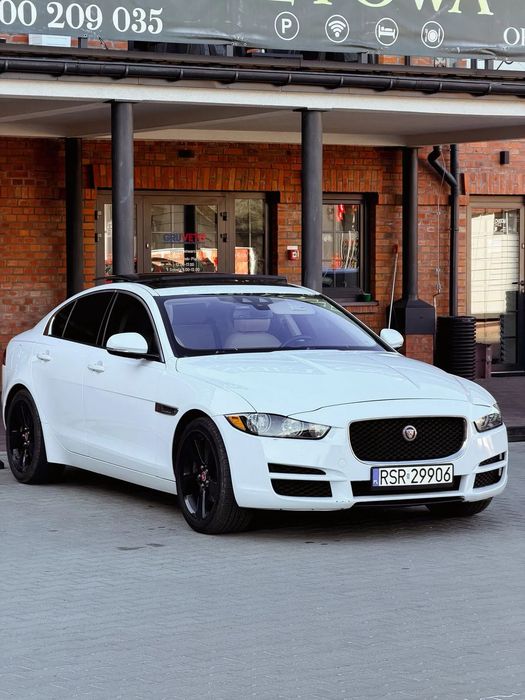 Jaguar XE Jaguar xe 4x4 biała perła automat benzyna nie BMW zamiana