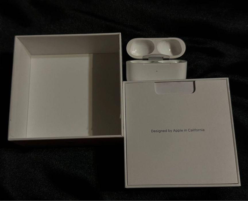 Кейс AirPods Pro (2nd generation)