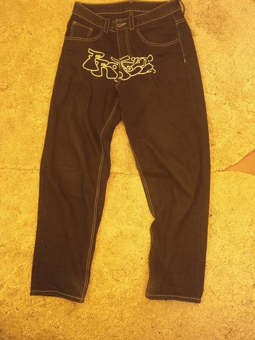 Продам одяг  / великий вибір одягу / по низьким цінам