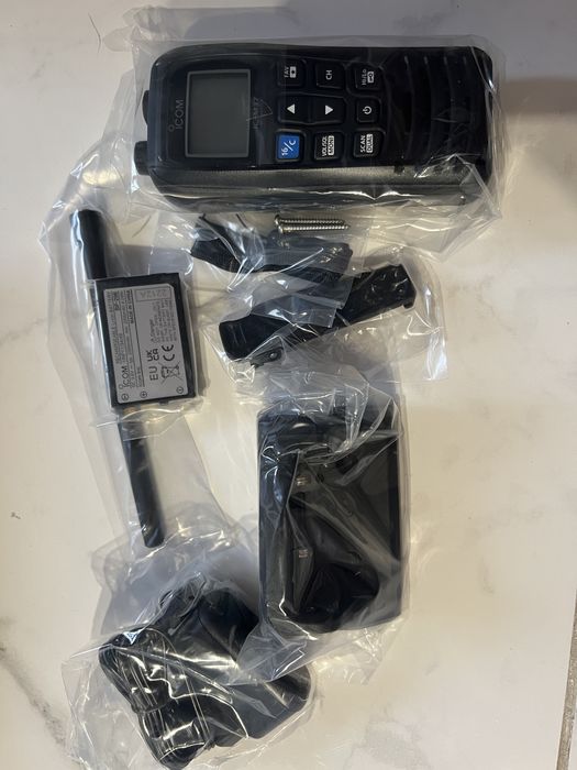 Морская радиостанция VHF ICom IC-M37-E