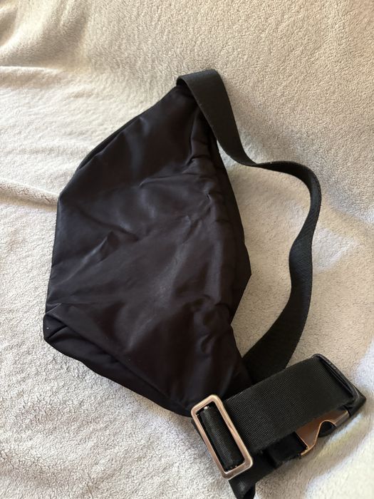 Męska, czarna nerka Calvin Klein Primary