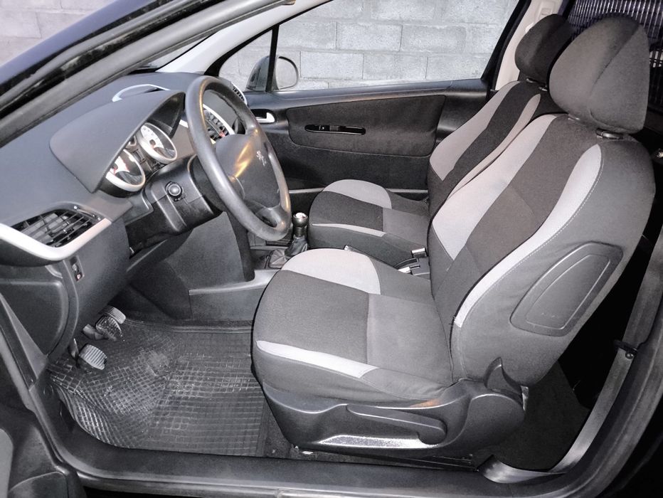 Peugeut 207      1,4 HDi diesel