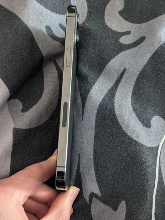 Iphone 12 Pro Max Graphite Neverlock