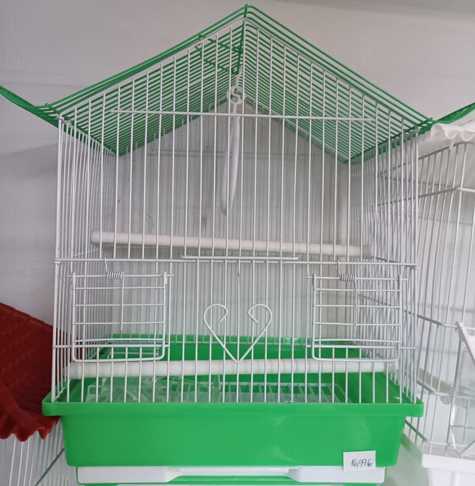 Gaiolas de aves cores sortidas