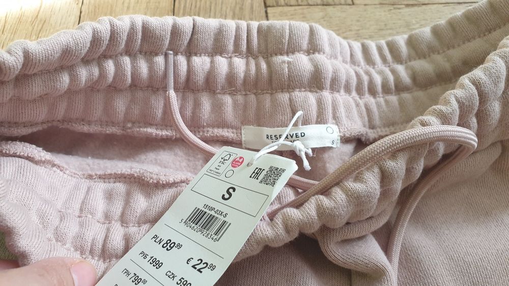 [Roz.S/36] spodnie dresowe, dresy, reserved