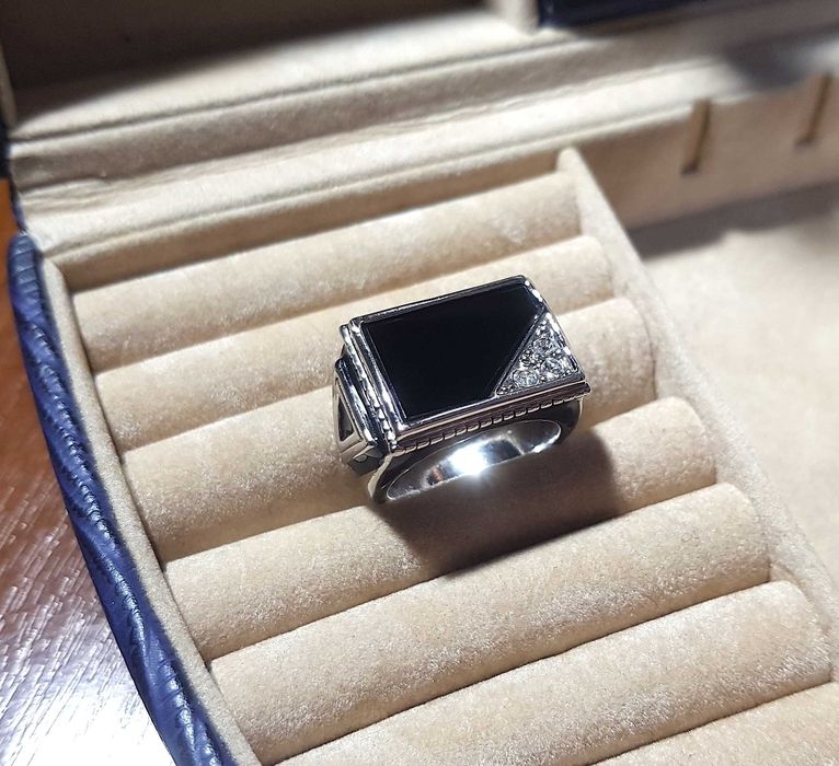 кольцо стильное украшение 8 или 9й размер