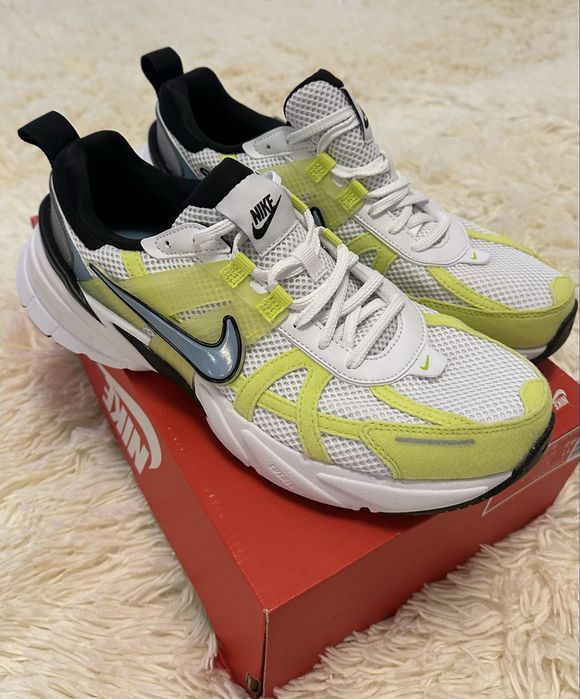 Кросівки Nike V2K Run White/Green. Оригінал!!! Розмір 43-44
