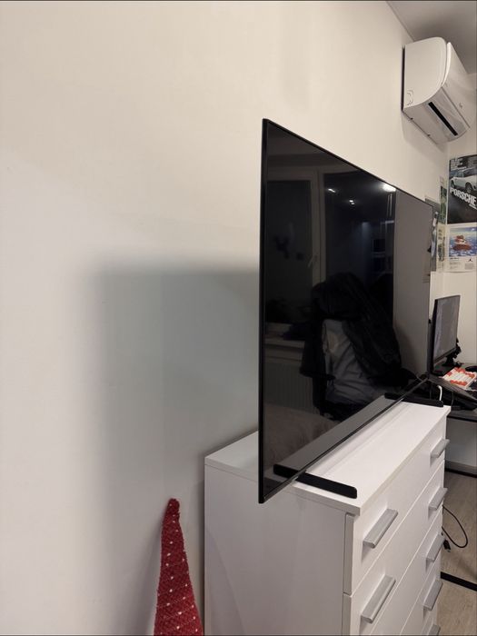 Продам телевізор Samsung q60a 50