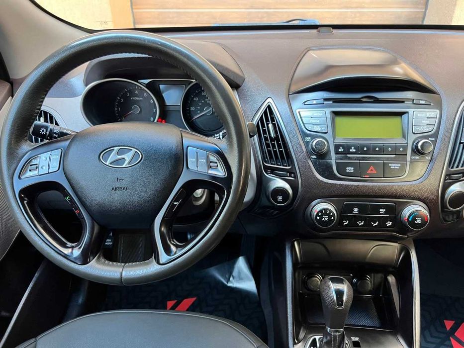 Продам  Hyundai Tucson 2014. Можна в розстрочку, під викуп.