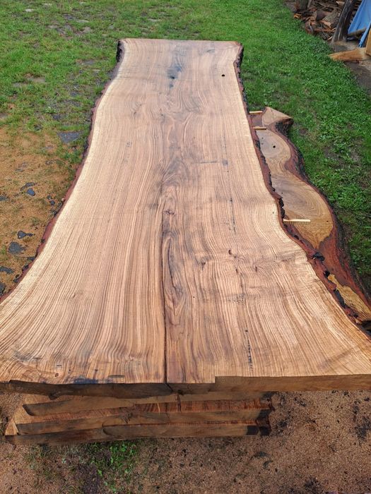 Deski, brusy, bale, monolity orzech, jesion, dąb, czereśnia, akacja