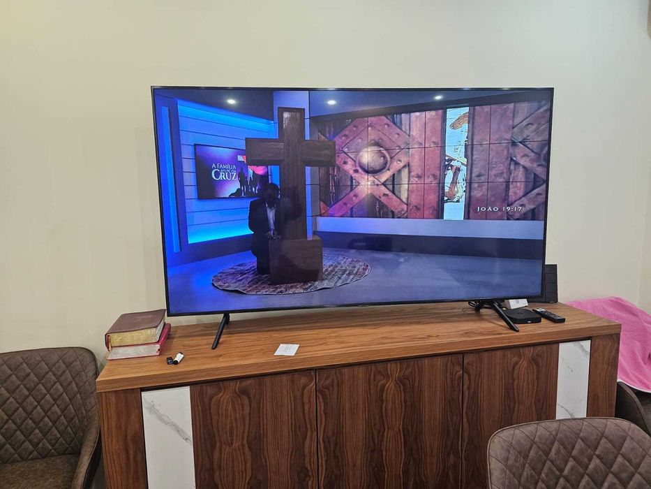 Samsung Smart TV UHD 4K 70 Pulgadas