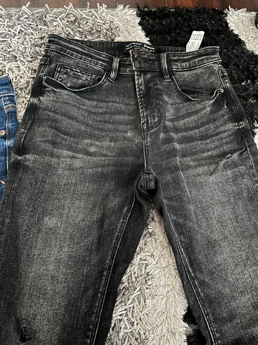 Jeansy czarne ze stradivarius