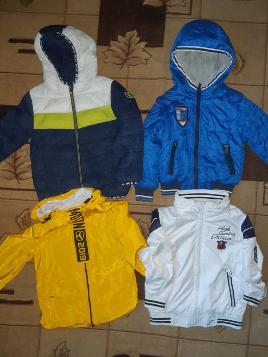 Комбенизон Штани кофта  худі футболка 110-116 см. Куртка.