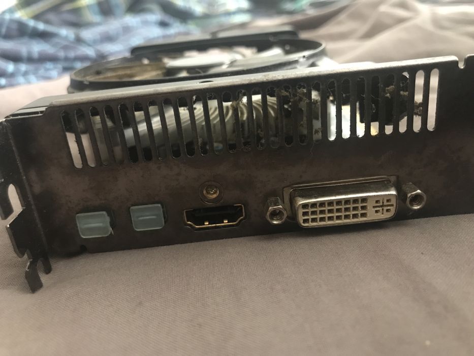 AMD Radeon 7700 series64585872395139121