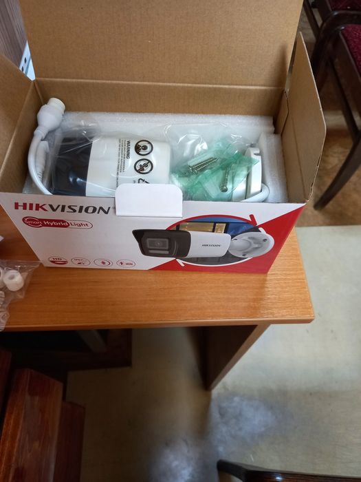 Відеокамери, світчі