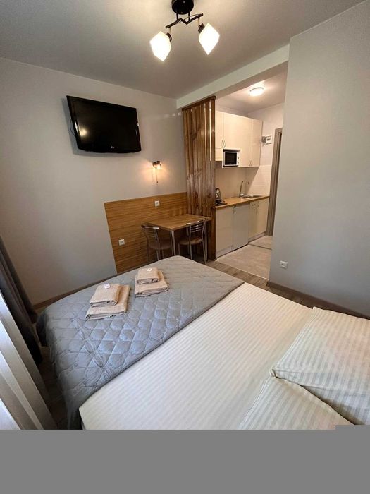 квартира-студія погодинно (площа 17 м2 - 750 грн/доба ). На Волі