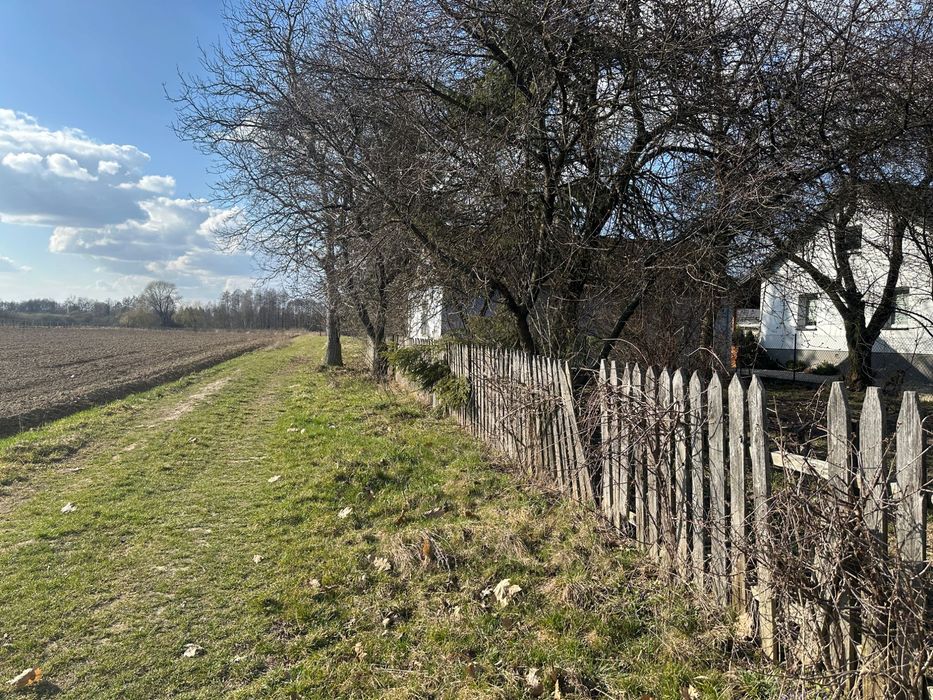 Działka - Siedlisko na sprzedaż