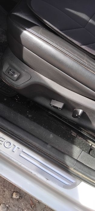 Peugeot 407 SW - 2004