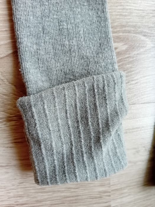 Skarpety długie szare