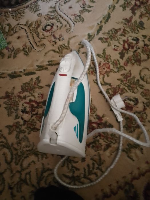 Продам утюг для дому