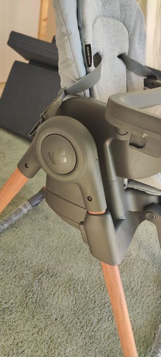 Cadeira Refeição Maxi Cosi