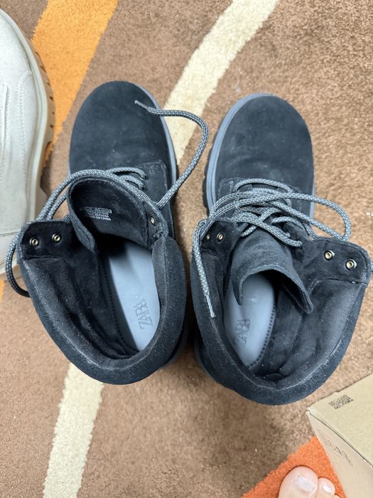Zara Bota masculina .
