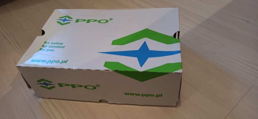 Buty robocze z noskiem Nowe! 43