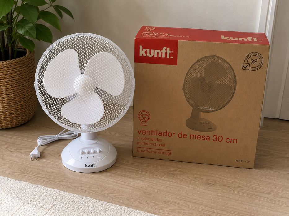 Ventoinha de Mesa Kunft 30 cm – Como Nova