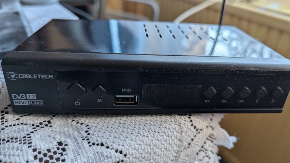 Telewizor TCL 32 cale z dekoderem