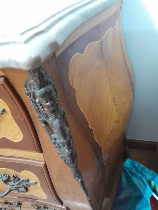 Comoda clássica Luis XV