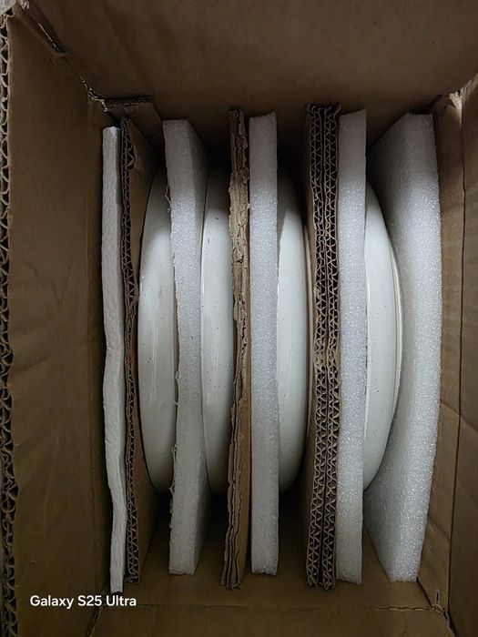 Zestaw zastawy stołowej . Richmount milkyway series 12