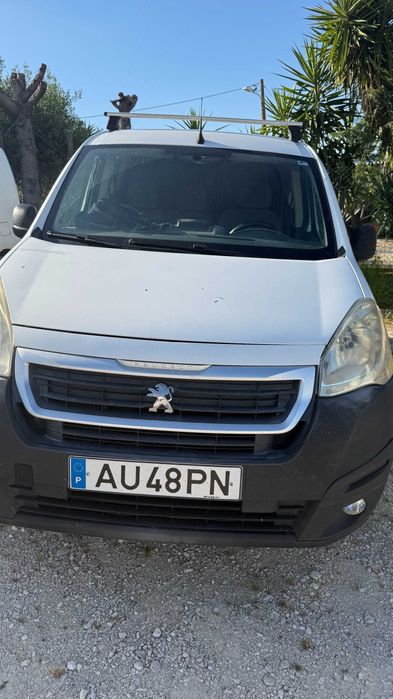 Viatura Peugeut Partner